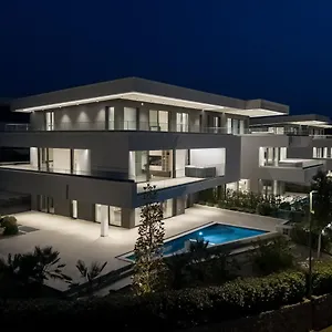 Hadrie Luxury And Azimut Apartman